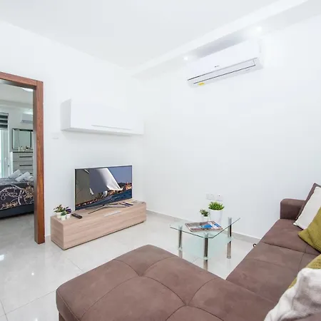 Apartment Flotta Island Gzira